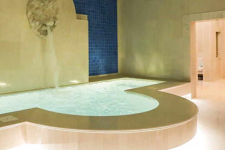 Hoteller i nærheden af Kusadasi Turkish Bath and Massage at Charisma Hotel