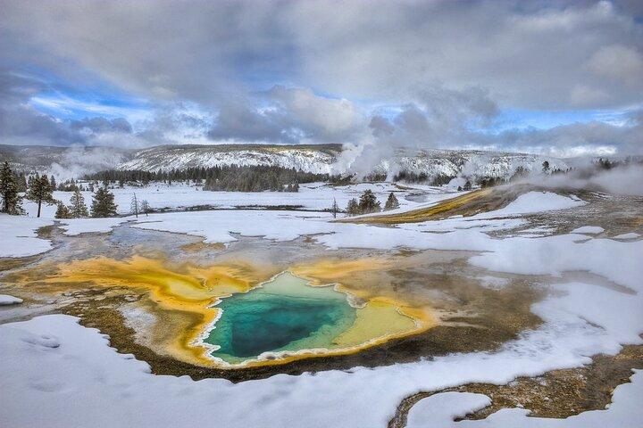 3 - Giorno Yellowstone, Grand Teton Winter Discovery Tour per piccoli gruppi