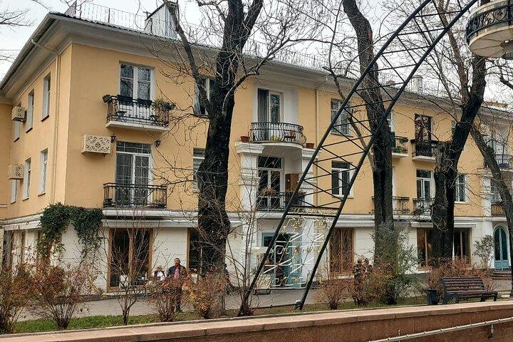 シムケント市の見どころ：ウズベキスタン国境からの終日ツアー