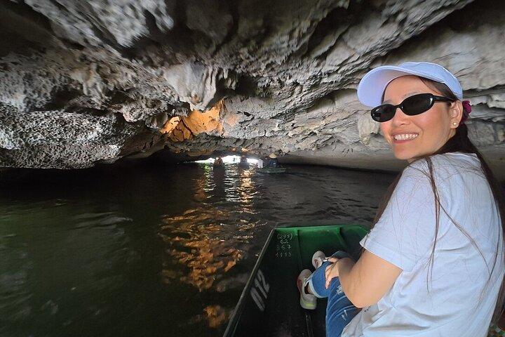 Mua Cave Panoramic View and Trang An Grottoes Private Day Tour