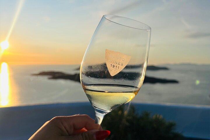 Die Kunst des Weins - ein echter Geschmack von Santorini
