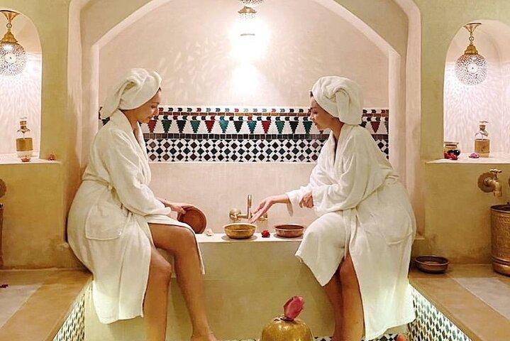 Traditionellt spa Hamam med massage och marockanskt te