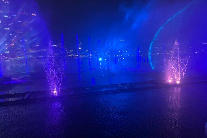 Croisière nocturne sur le fleuve avec Spectra et MBS Skypark