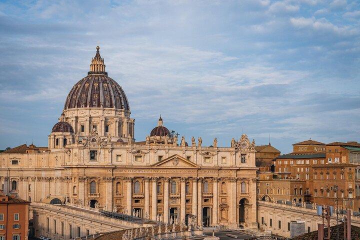Roma : La Basílica de San Pedro acompañó la entrada con acceso a la cúpula