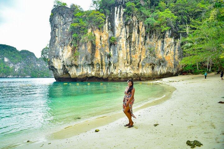 Tranquilla gita in barca a coda lunga delle isole di Hong Kong da Krabi