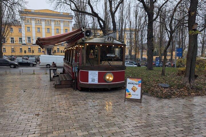 Tour a pie por Kiev Descubre monumentos históricos y cultura