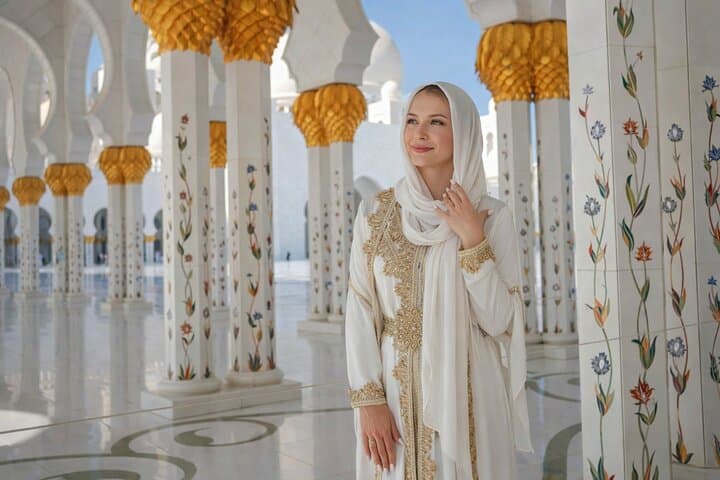 Abu Dhabi City Tour Including Ferrari World Tickets from Dubai