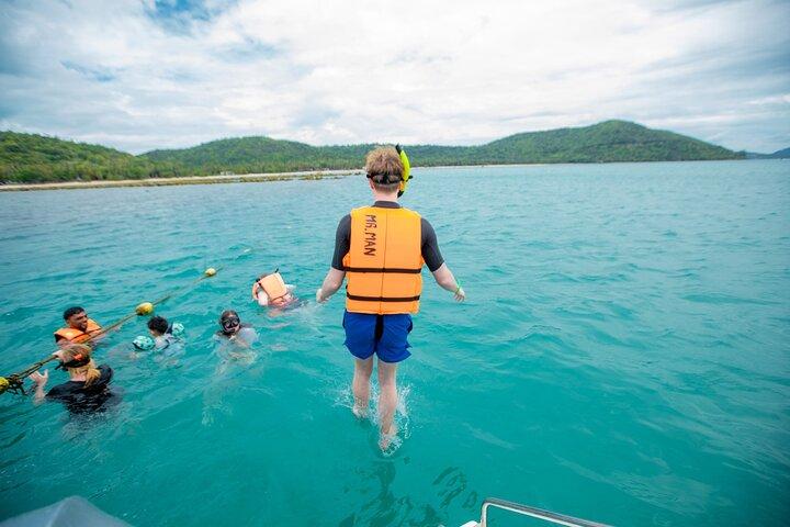2 Islands Sightseeing and Snorkeling Trip From Koh Samui