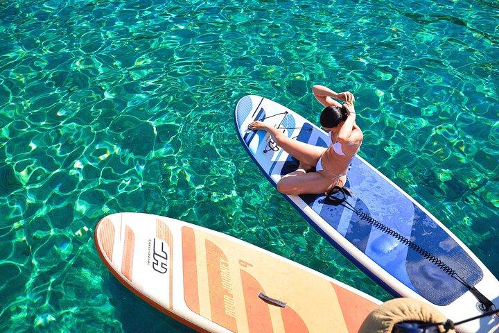 Crociera in catamarano all-inclusive al porto vecchio di Chania per Agioi Theodori