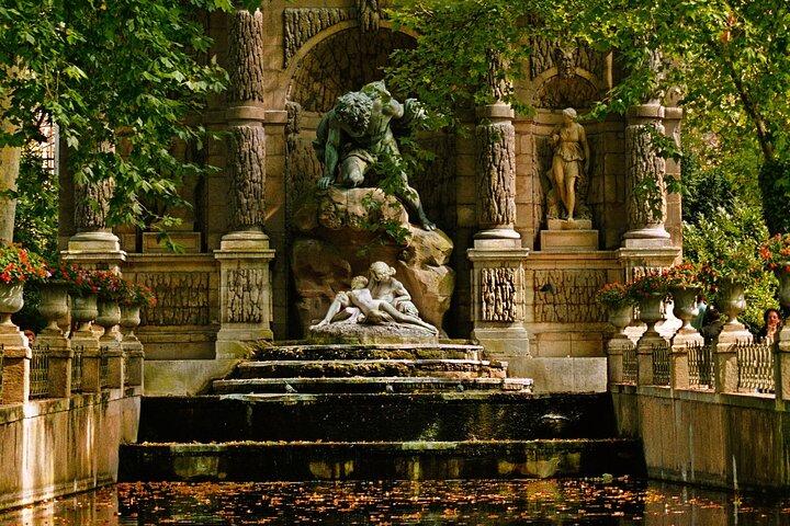 Walking the Latin Quarter nooks and crannies