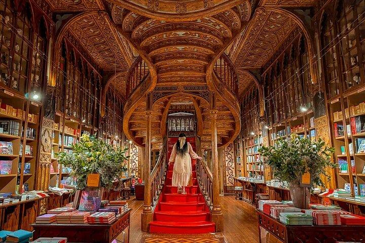 Lello Bookshop Ticket met Zelfstandige Tour & Lokale Food Gids