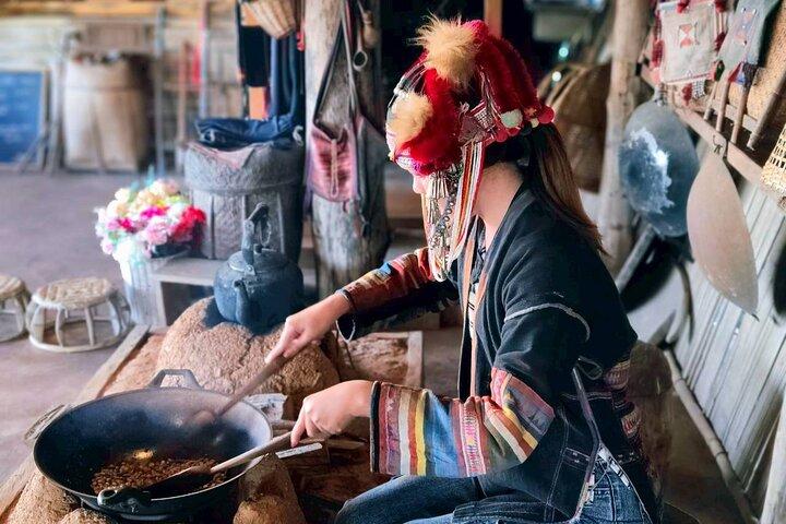 Chiang Rai: Kafferostning och solnedgångstur i Doi Chang