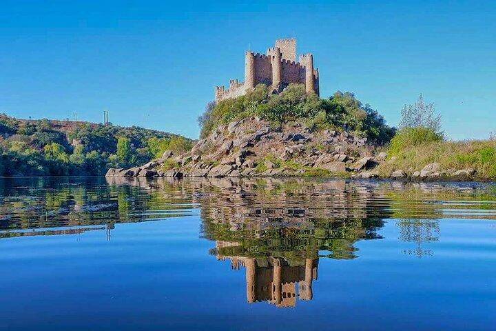 Templar Route: Tomar and Castillo de Almourol from Lisbon
