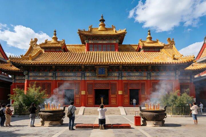 4-Hour Private Tour: Lama Temple, Confucius Temple, Guozijian Museum with Dim Sum