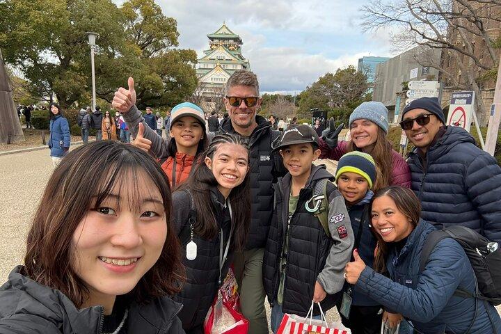 Osaka: Iconic Castle and Dotonbori Highlights Walking Tour