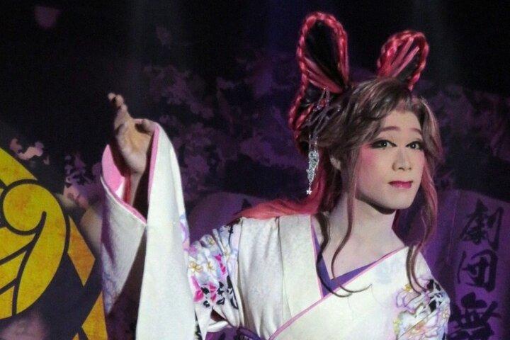 Tokyo Exciting Sumo practic viewing y Modern Samurai Show tour