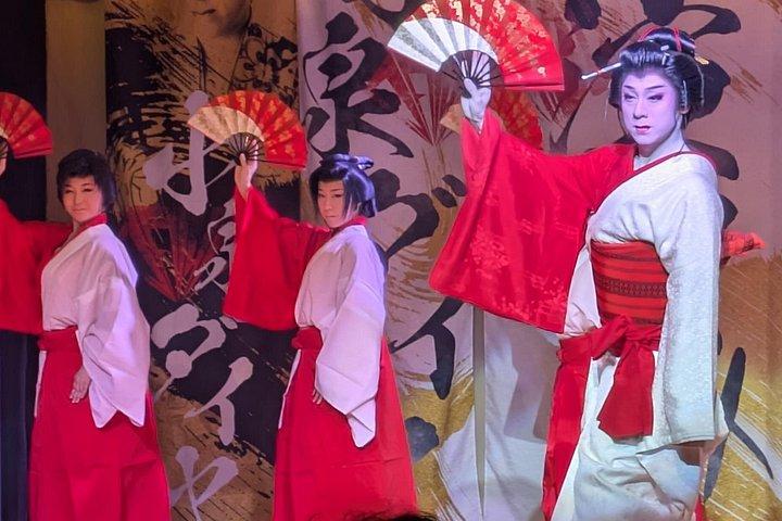 東京エキサイティング相撲実習見学とモダンサムライショーツアー