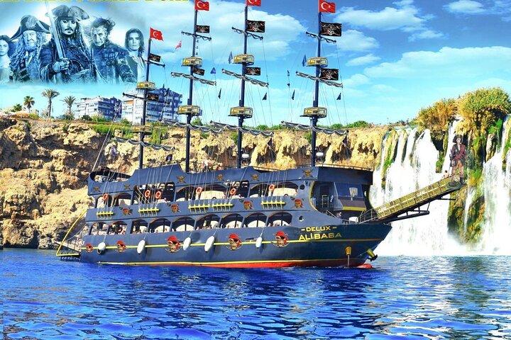 Tour en barco por Antalya con traslado redondo desde Belek
