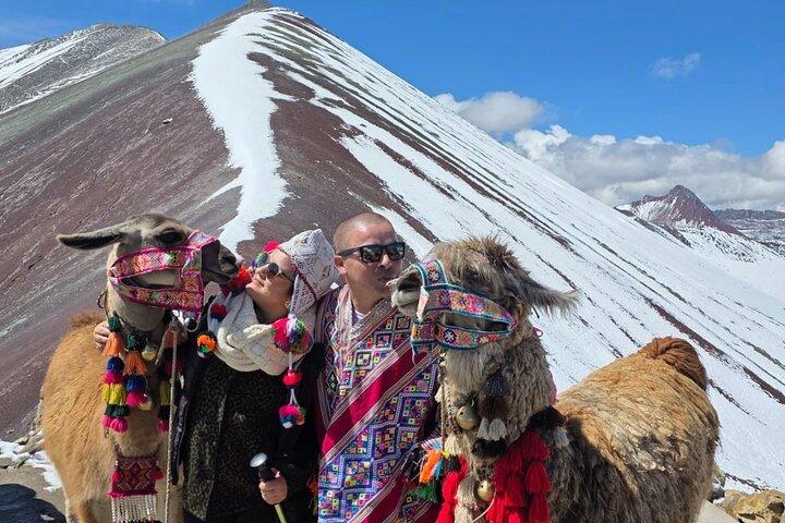 Rainbow Mountain & Red Valley Tour (Service Premium)