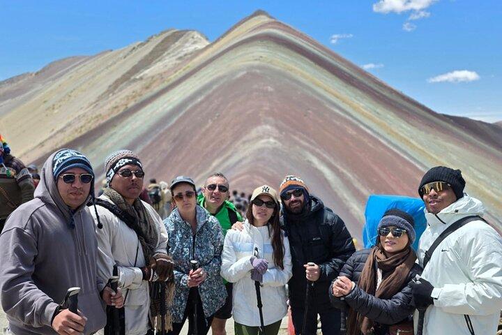 Rainbow Mountain & Red Valley Tour (Service Premium)