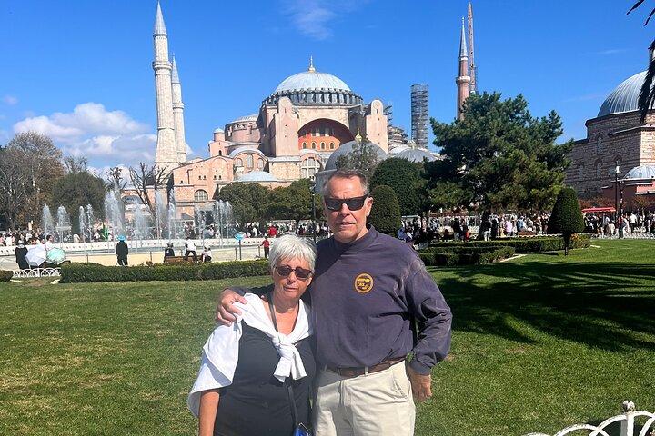 HANDTEKENING ISTANBUL : Privérondleiding van een hele dag met gids