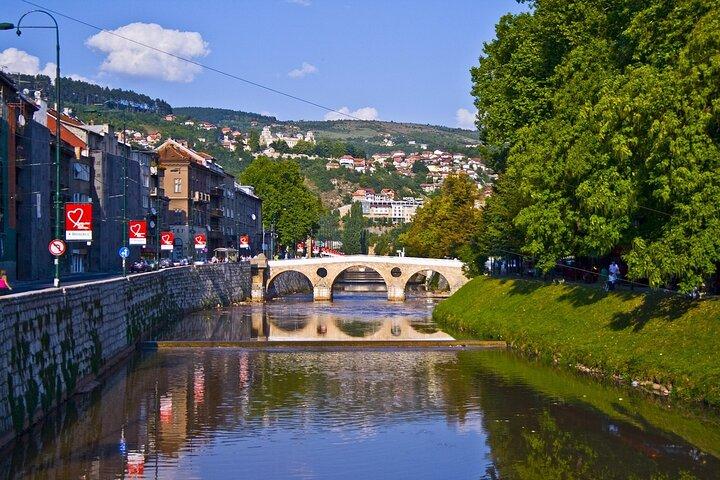 Visita autoguiada a Sarajevo Occidental