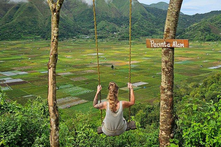 Lombok Private Car Hire with Driver Customizable Tour