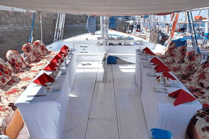 Romântico Nile Felucca Dinner Experience em Luxor