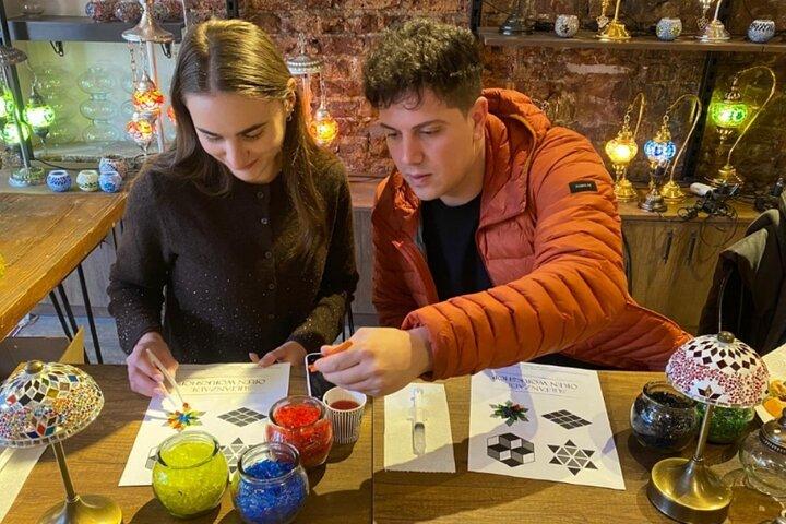 Istanbul traditionell mosaiklampa Workshop