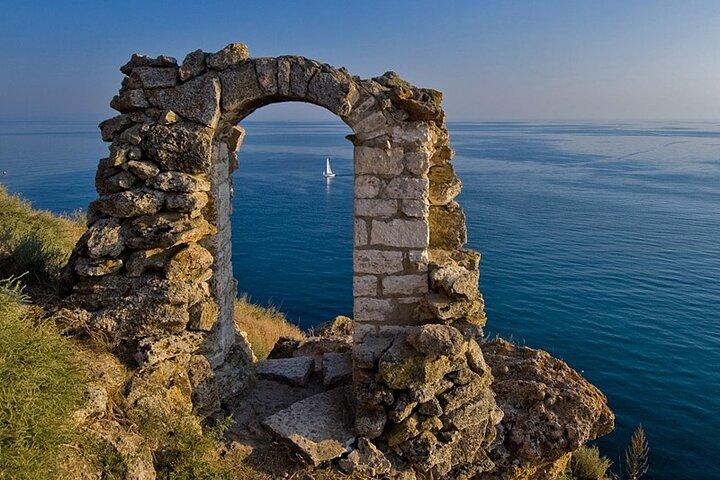 Capo Kaliakra e tour in barca a Balchik da Golden Sands