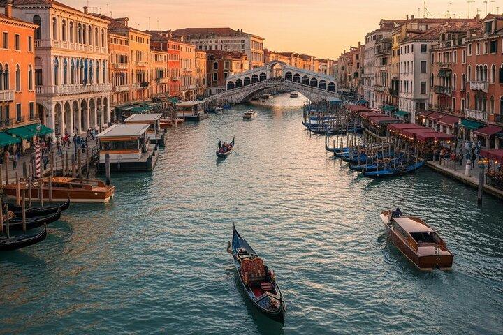 Transfer Marco Polo Airport VCE to or from Mestre city centre