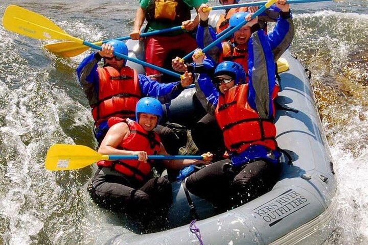 Da Nuwara Eliya : Rafting Kitulgala e trasferimento a Colombo