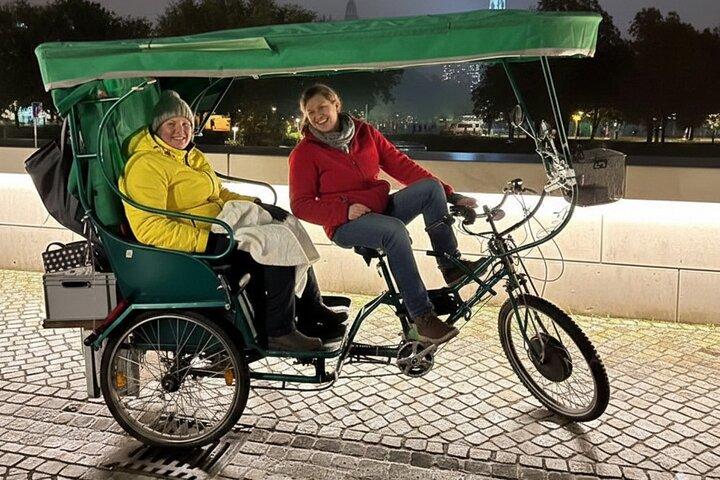 Berlin en soirée : Visite privée Rickshaw Golden Hour/City Lights