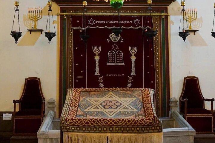 Discover Jewish Heritage in Istanbul Full-Day Private Guided Tour