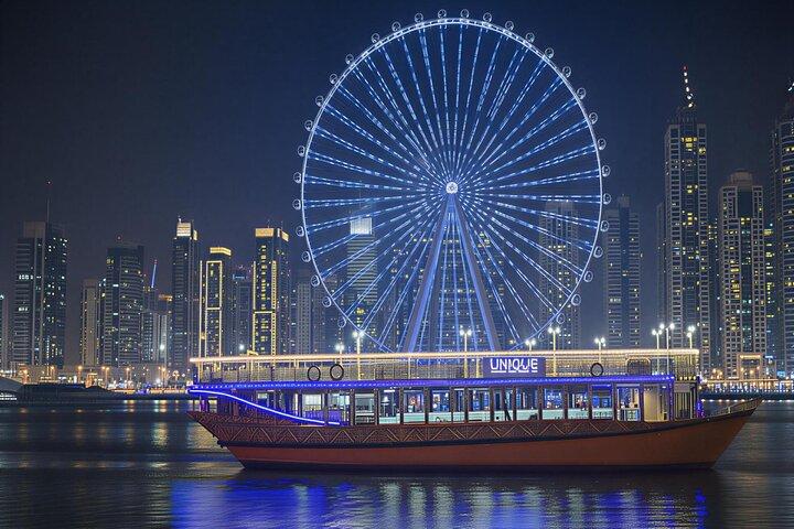 Dubaï Marina : Croisière de luxe, dîner buffet et spectacle live