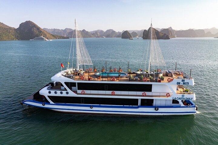 La Casta 5-Sterne-Kreuzfahrt : Beste Luxus-Ha Long Bay Tagestour