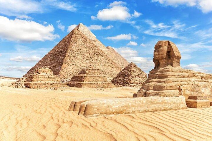 Visite privée pyramides de Gizeh , Sphinx et Grand Musée égyptien GEM