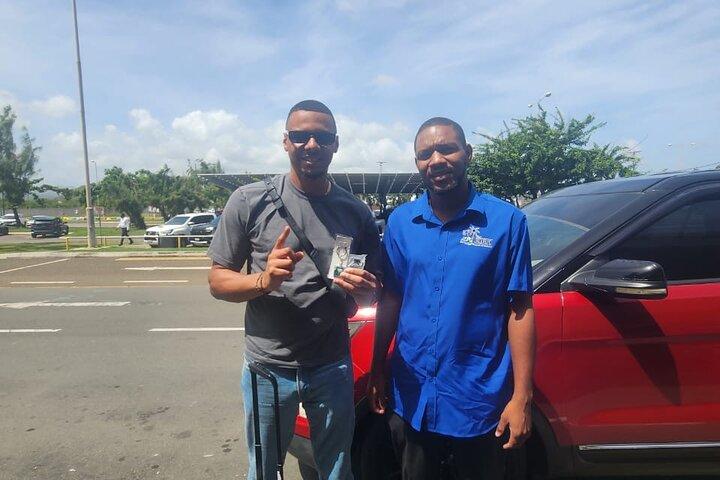 Departure Transfer to Hewanorra Airport, St. Lucia| Free Souvenir