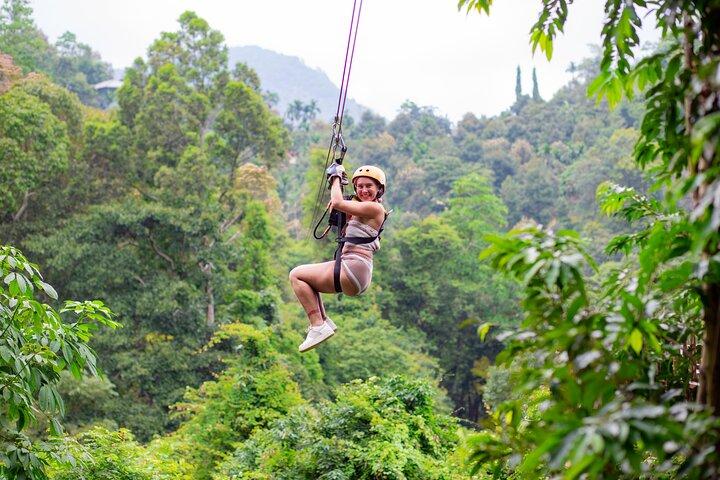 Experiencia de canopy en la selva tropical desde Koh Samui
