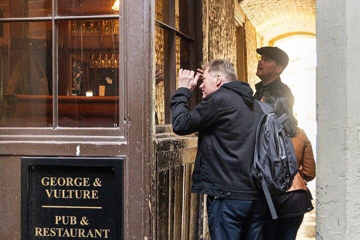 Visite guidée privée des gemmes cachées et de l'histoire secrète de Londres
