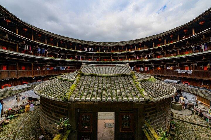 Excursión de un día al grupo Xiamen Zhang Zhou Tulou