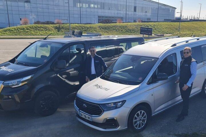 SUV 4-zits - 1 enkele reis Vertrek Transfer : Disney naar CDG / Orly Airport