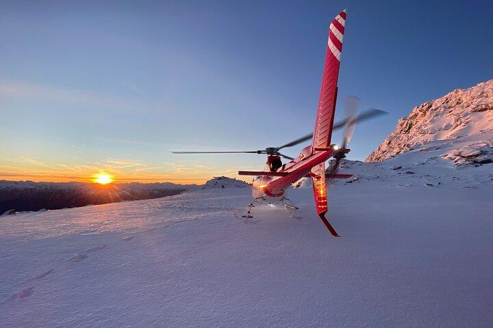25 Minuten Opmerkelijkheden Helikoptervlucht met Landing bij Zonsondergang
