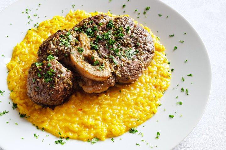 ロンバルディア州の家でミラノ風料理をする（4 - コース料理）