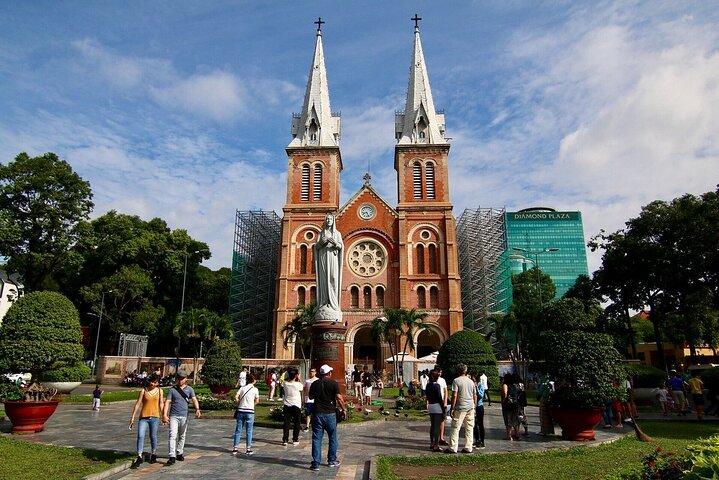 Combo City Highlight & Unsichtbar Mit dem Motorrad Von Ho-Chi-Minh-Stadt