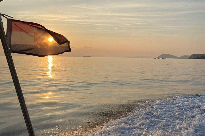 Cidade Velha e Grandes Cavernas Panorama/Sunset com GlassBoat - Dubrovnik