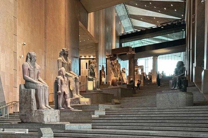 Privat heldags Giza pyramider och stora egyptiska museet