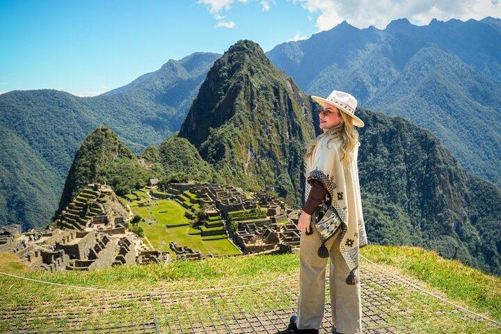 Tour di un'intera giornata a Machu Picchu da Cusco con treno e ingresso