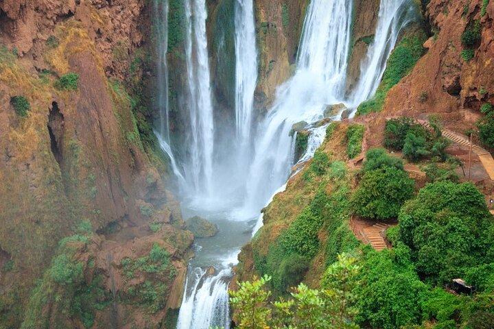 Aventura en el desierto y cascadas (5 días)