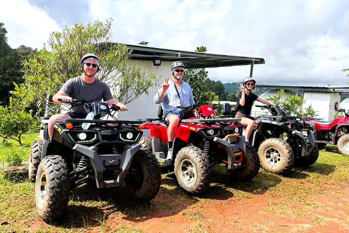 Expérience de VTT à Chiang Mai avec le sommet du parc national de Doi Inthanon